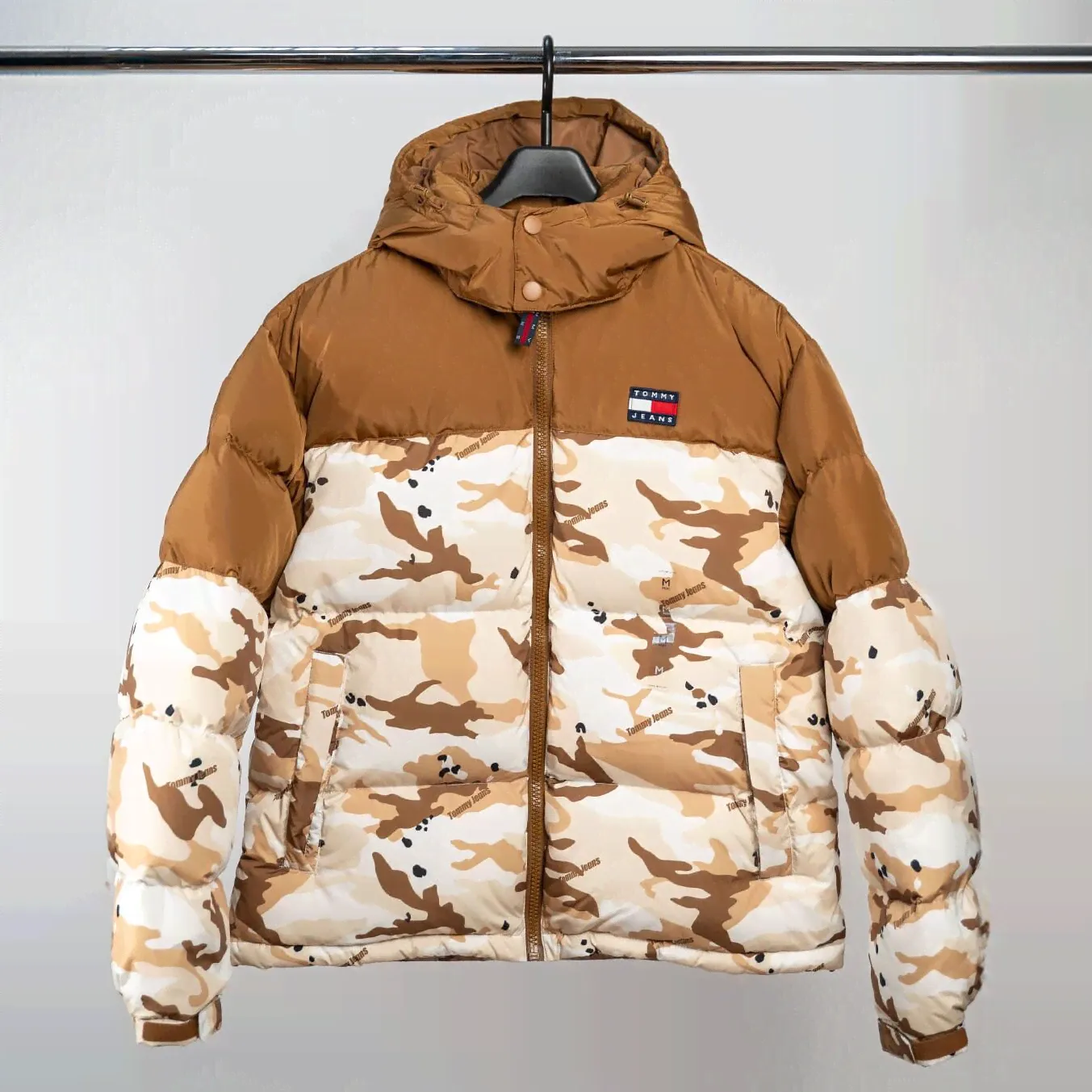 Пуховик Tommy Jeans Alaska Puffer Down Jacket-0