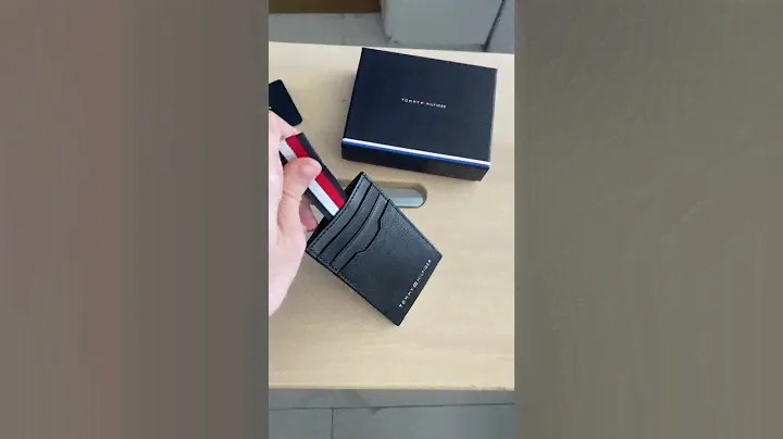 Картхолдер Tommy Hilfiger вертикальный
